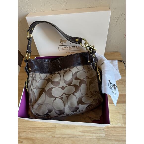 Vintage Coach Zoe Hobo Bag with Box/Dust Bag Brown Leather Chunky Brass Hardware - Picture 1 of 16